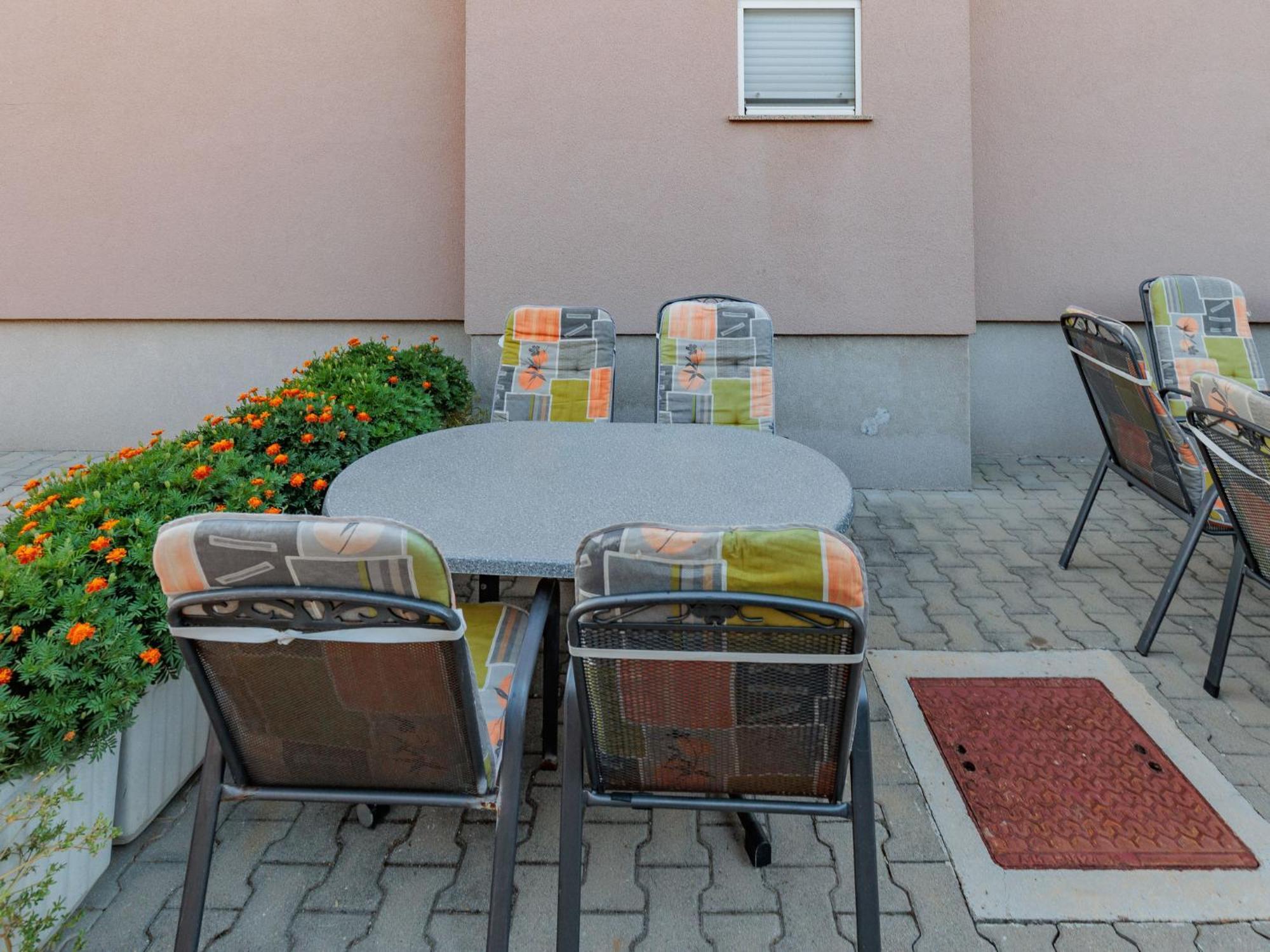 Apartment Mlasina-2 By Interhome Nin Luaran gambar